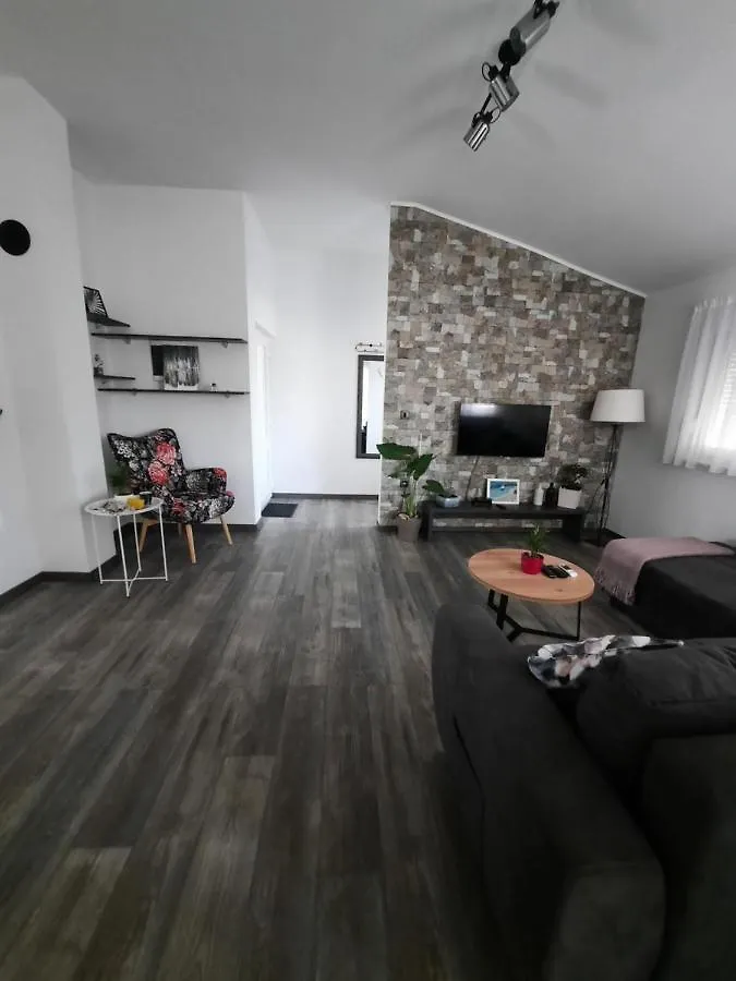 Apartman Bamboo Нин 0*,  Хорватия