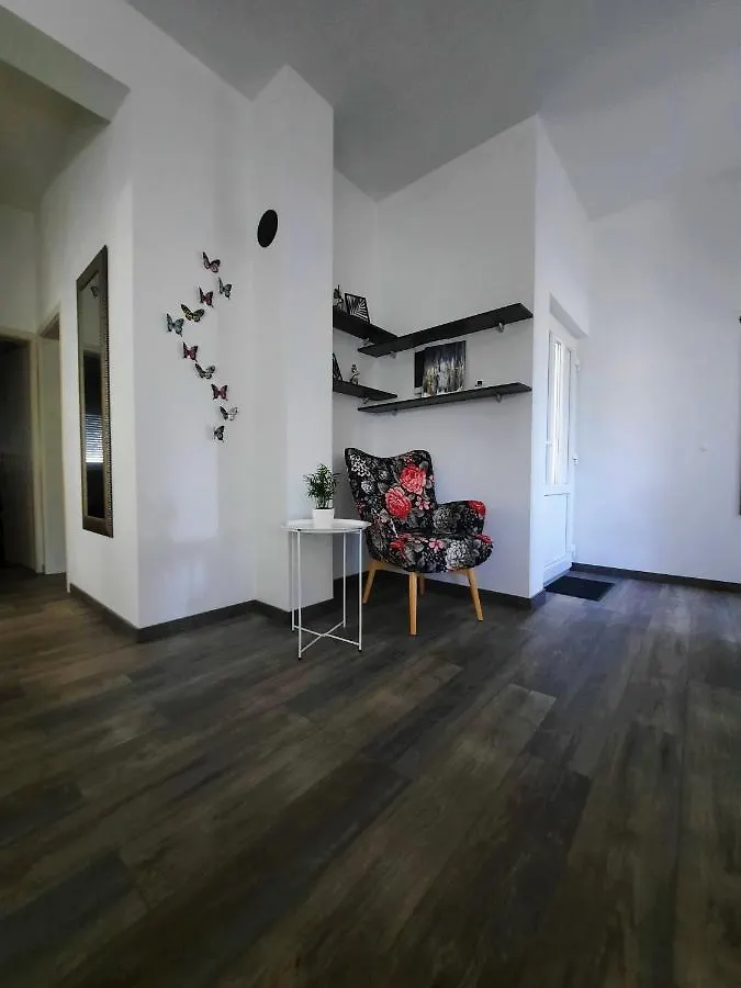 Apartman Bamboo Нин Апартаменты